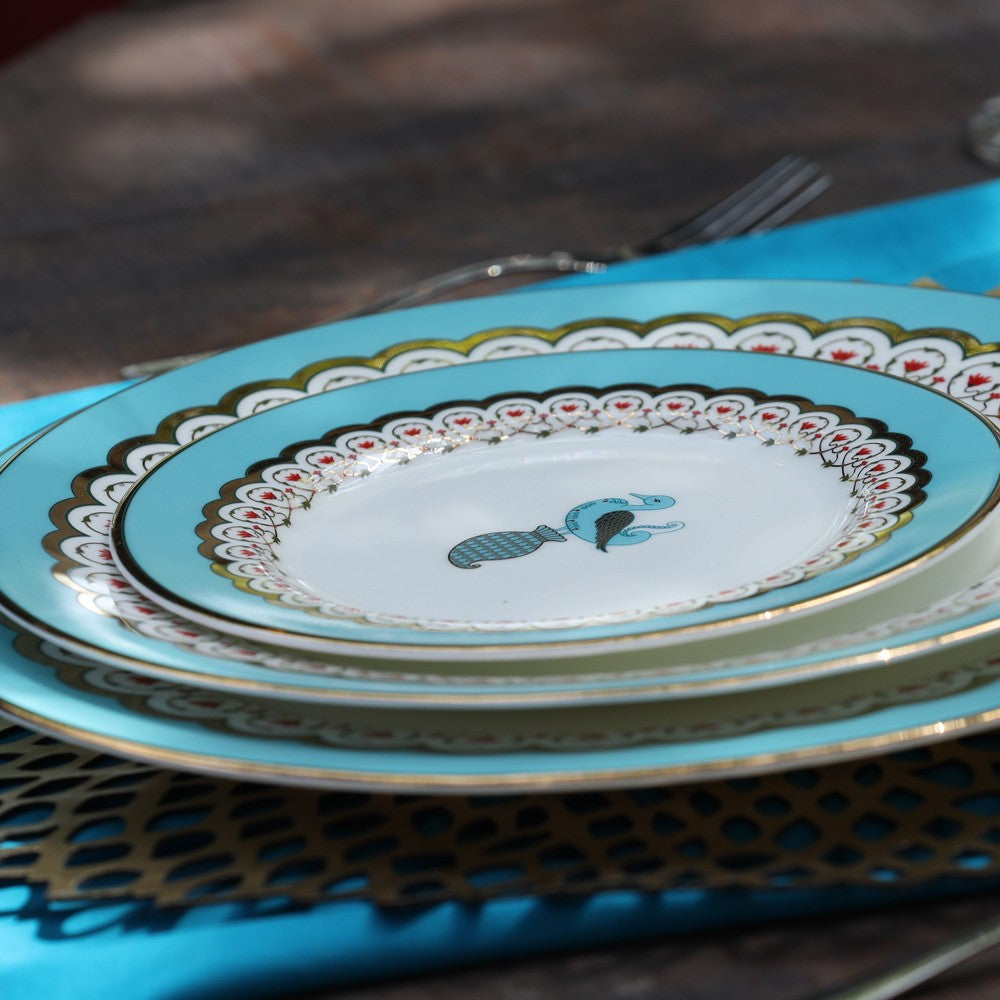 Kaunteya Dasara Premium Dinner Plate- Lightweight, fine bone china, tableware, luxury dinner plate, set of 2, 24K gold plated, beautiful blue and white crockery with a royal blue bird design at the centre.